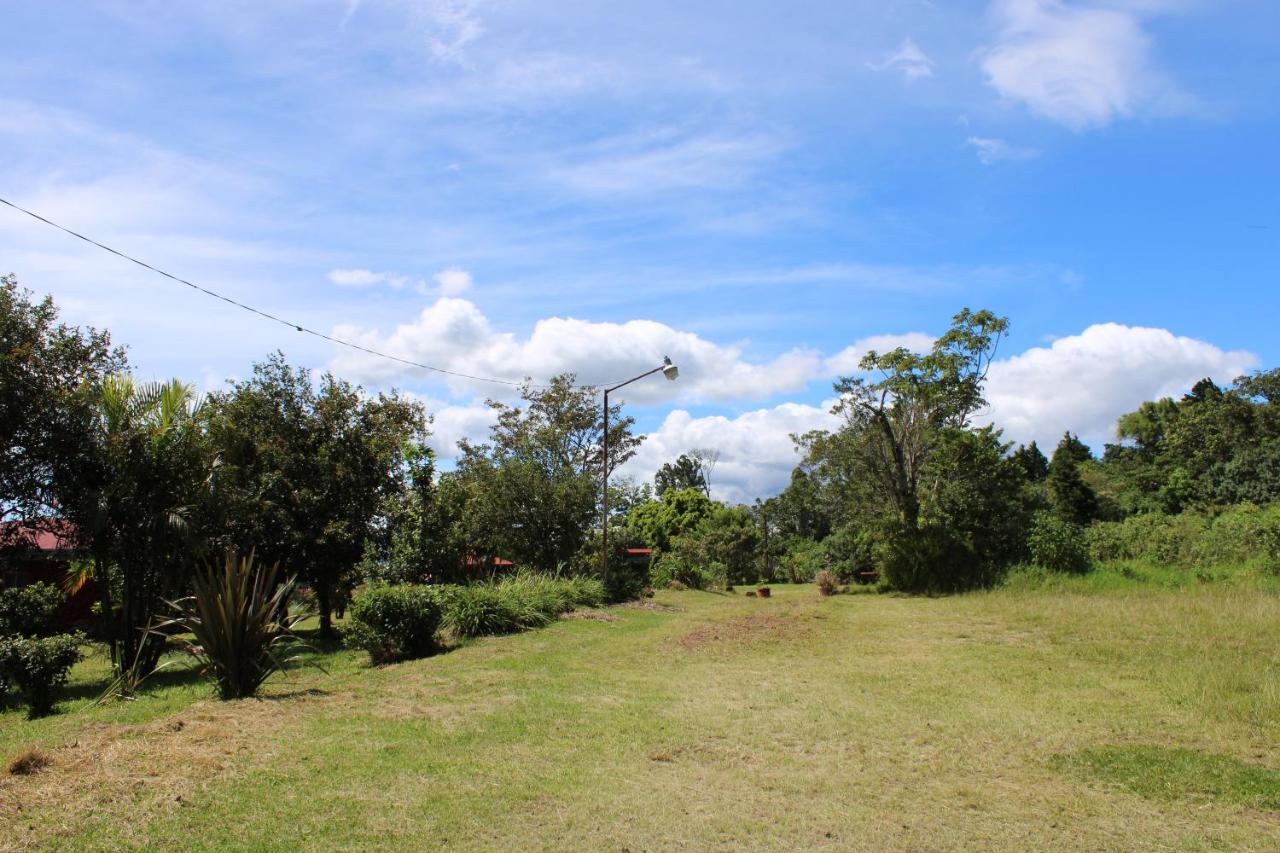 Hotel Las Fresas Del Volcan Poas Sabana Redonda Экстерьер фото